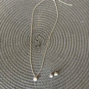 White Gold Rhodium Plated Swarovski Crystal Pendant & Earring Set
